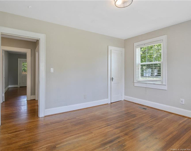 209 N Churchill Drive N - Photo Thumbnail 27