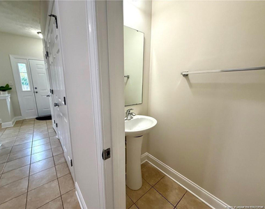 5737 Pooh Avenue - Photo Thumbnail 12