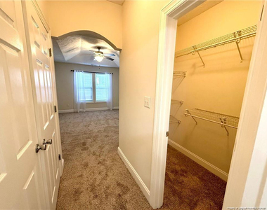 5737 Pooh Avenue - Photo Thumbnail 29
