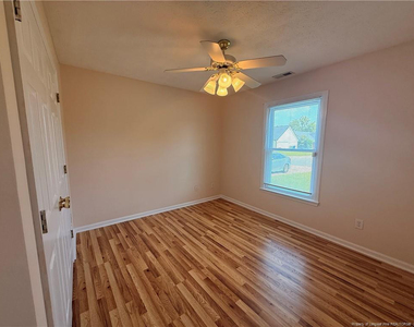 7229 Tollhouse Drive - Photo Thumbnail 9