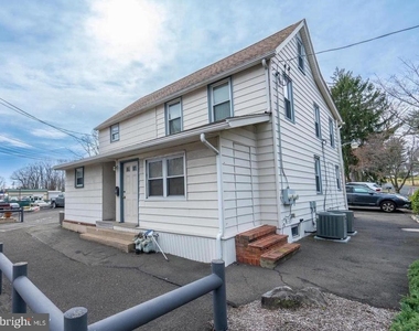 373 Easton Road - Photo Thumbnail 7