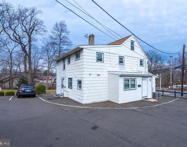 373 Easton Road - Photo Thumbnail 8