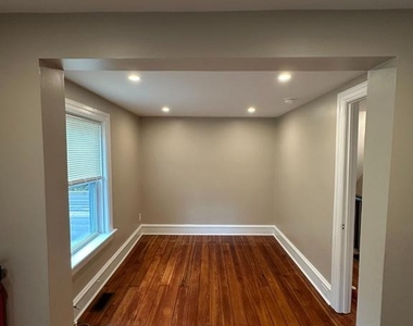 373 Easton Road - Photo Thumbnail 5