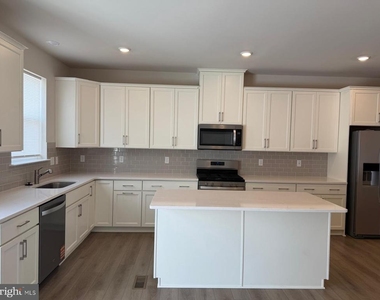 9 Atkins Drive - Photo Thumbnail 6
