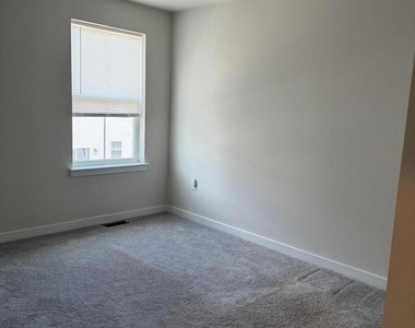 9 Atkins Drive - Photo Thumbnail 25