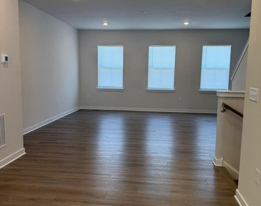 9 Atkins Drive - Photo Thumbnail 15