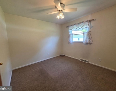 224 Cedar Avenue - Photo Thumbnail 15