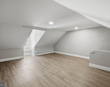 624 Poplar Street - Photo Thumbnail 18