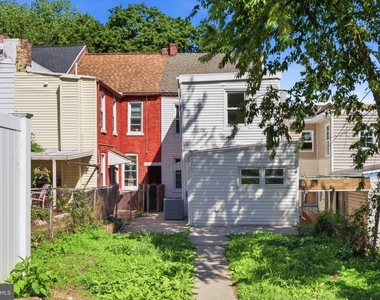 624 Poplar Street - Photo Thumbnail 21