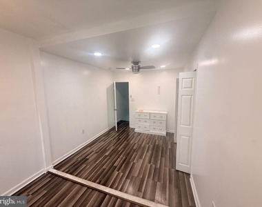 434 Timberlake Road - Photo Thumbnail 3