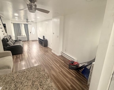 434 Timberlake Road - Photo Thumbnail 11