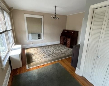 515 S York Street - Photo Thumbnail 11