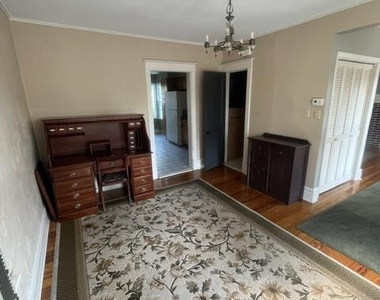 515 S York Street - Photo Thumbnail 12