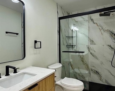 153 Mercer Court - Photo Thumbnail 15