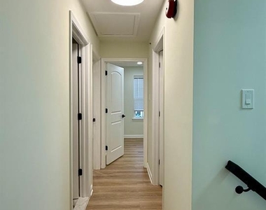 153 Mercer Court - Photo Thumbnail 18