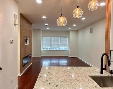 153 Mercer Court - Photo Thumbnail 2