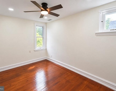 108 E Washington Avenue - Photo Thumbnail 15