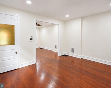 108 E Washington Avenue - Photo Thumbnail 5