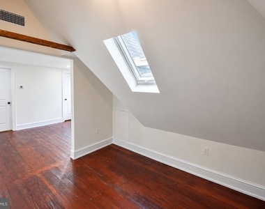 108 E Washington Avenue - Photo Thumbnail 9