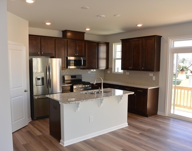 2909 Great Lawn Road - Photo Thumbnail 1