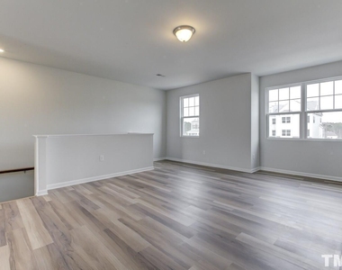 2909 Great Lawn Road - Photo Thumbnail 8