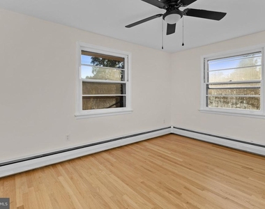 6 Clarendon Avenue - Photo Thumbnail 6