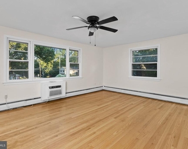 6 Clarendon Avenue - Photo Thumbnail 4
