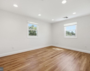34 Woosamonsa Road - Photo Thumbnail 17