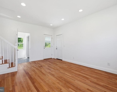 34 Woosamonsa Road - Photo Thumbnail 13
