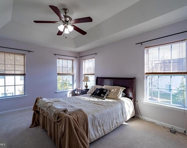 101 Haddon Court - Photo Thumbnail 15
