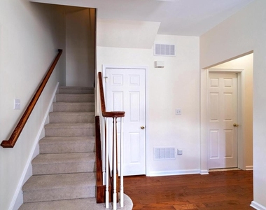 101 Haddon Court - Photo Thumbnail 8