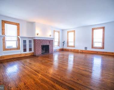 140 Franklin Street - Photo Thumbnail 6