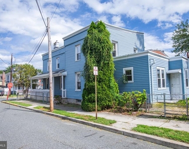140 Franklin Street - Photo Thumbnail 39