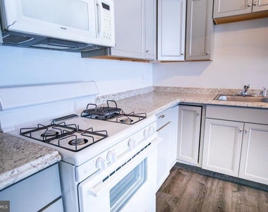 140 Franklin Street - Photo Thumbnail 13
