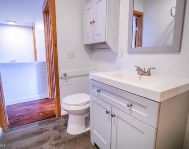 140 Franklin Street - Photo Thumbnail 24
