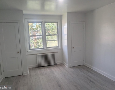 506 Pfeiffer Street - Photo Thumbnail 2
