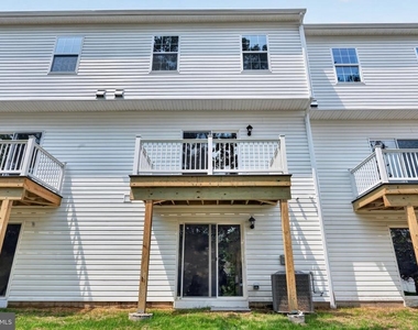 139 Essex Drive - Photo Thumbnail 36