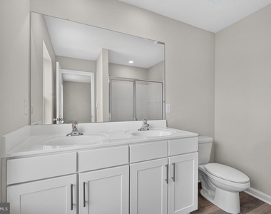 139 Essex Drive - Photo Thumbnail 26