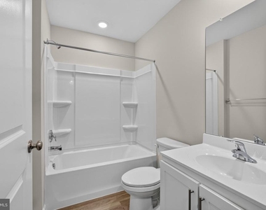 139 Essex Drive - Photo Thumbnail 33