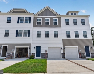 139 Essex Drive - Photo Thumbnail 40