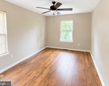 40 Hearthstone Lane - Photo Thumbnail 15