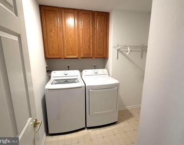 40 Hearthstone Lane - Photo Thumbnail 17