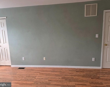 2608 Stokes Road - Photo Thumbnail 18