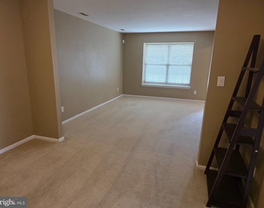 2608 Stokes Road - Photo Thumbnail 3