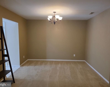 2608 Stokes Road - Photo Thumbnail 4