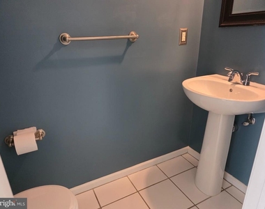 2608 Stokes Road - Photo Thumbnail 13