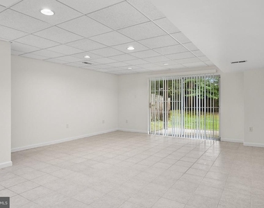 122 Camber Lane - Photo Thumbnail 24