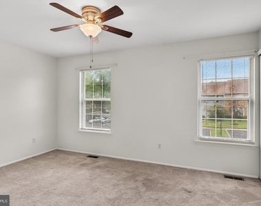 122 Camber Lane - Photo Thumbnail 18