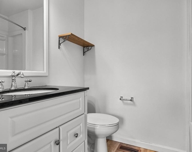 122 Camber Lane - Photo Thumbnail 25