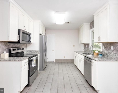 731 Richwil Drive - Photo Thumbnail 18